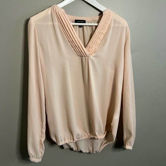 Lot of 6 Women’s Blouse Top Shirts Pink Blue Black size Small - Picture 14 of 15